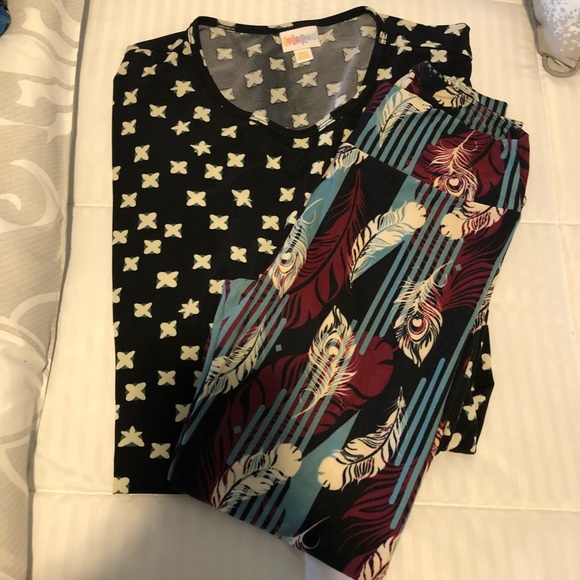 Lularoe outfit - Picture 1 of 1